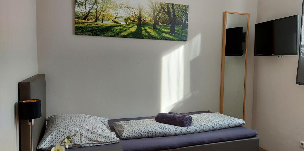 Großmehring Pension Delagera מראה חיצוני תמונה
